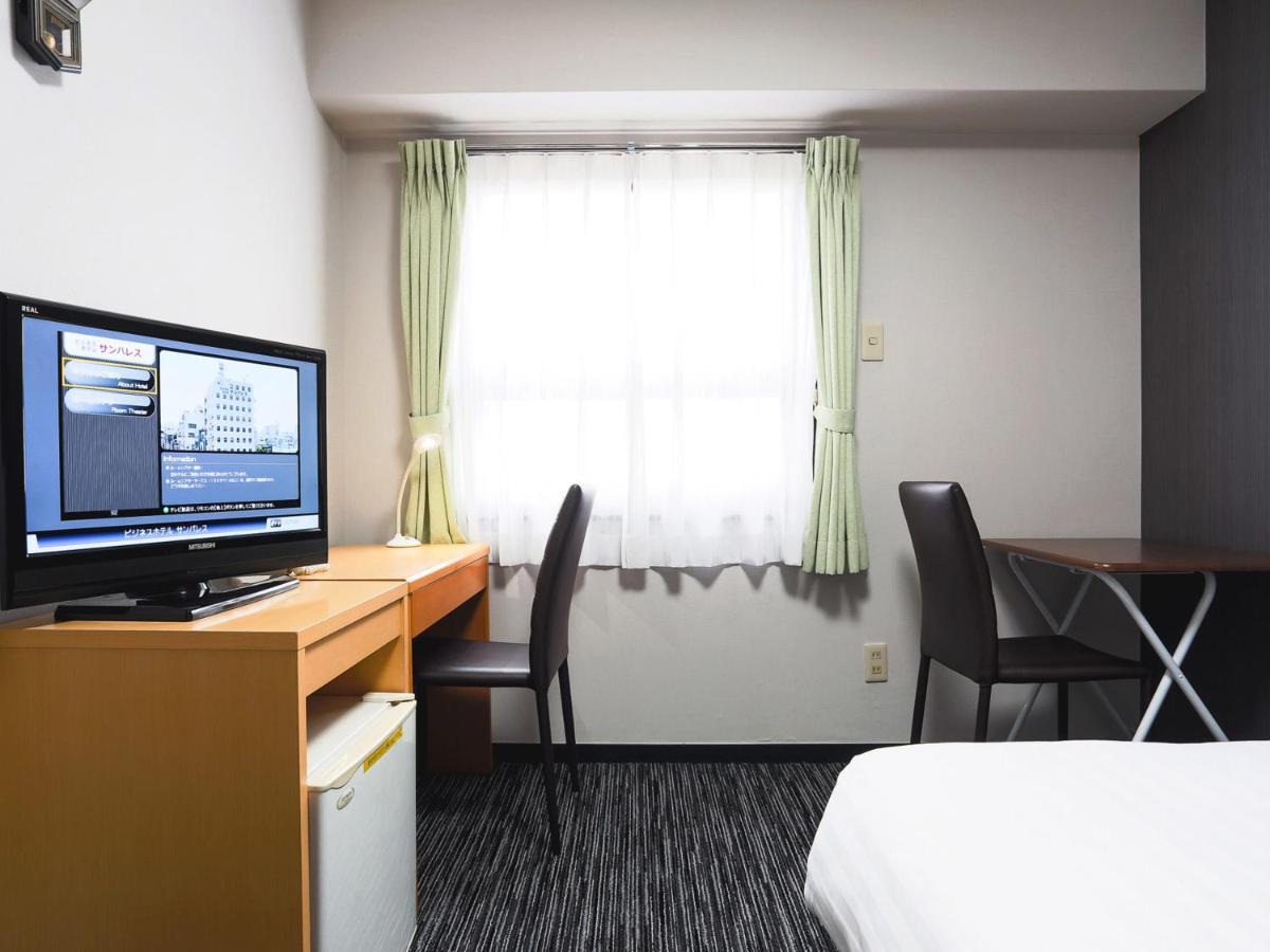 Business Hotel Sunpalace Tokyo Exterior photo